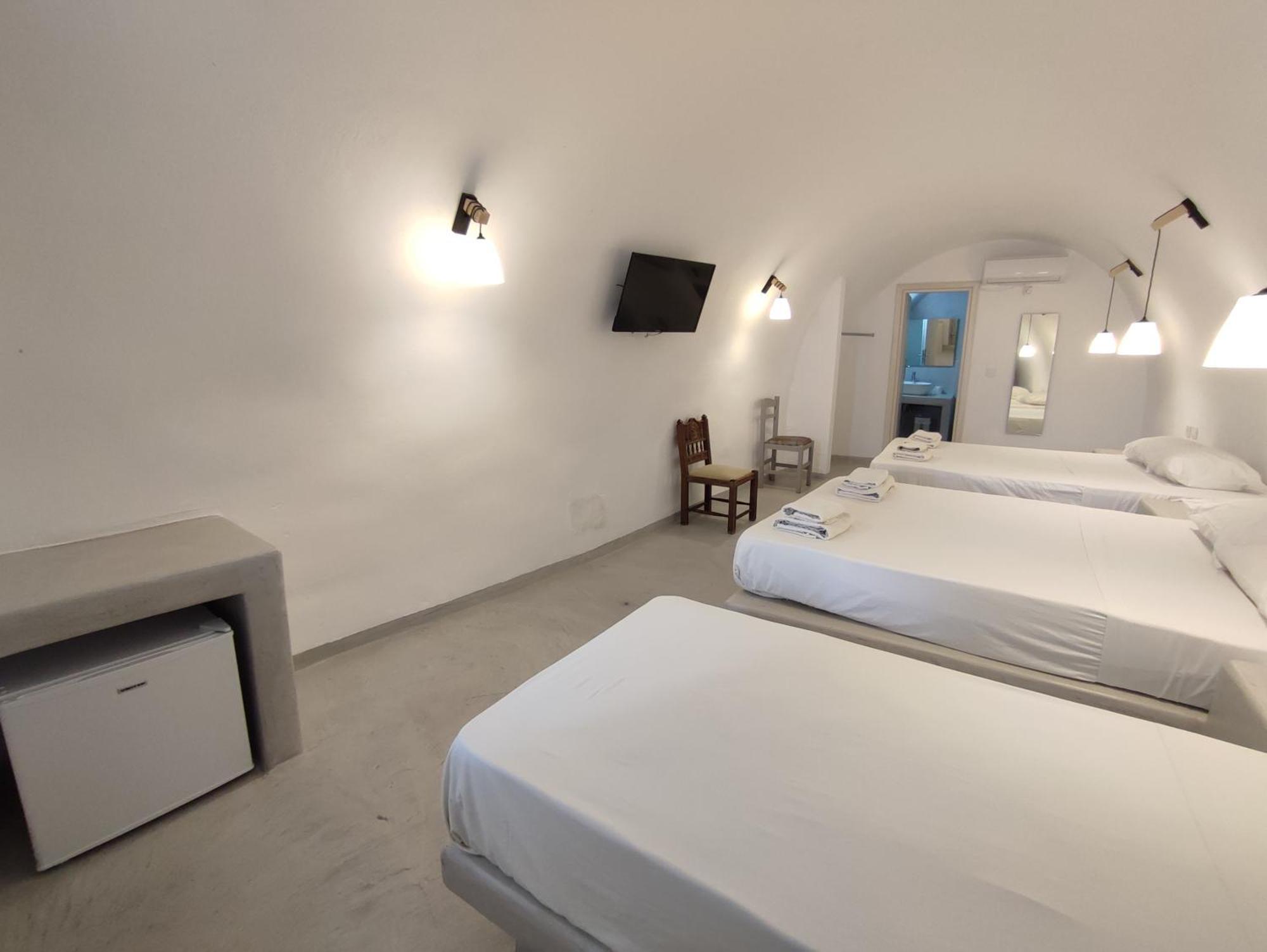 Magic Caves Rooms- Fira Center Ngoại thất bức ảnh